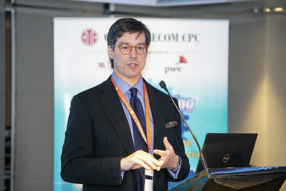 智慧工业新世代 (仅限英文版)